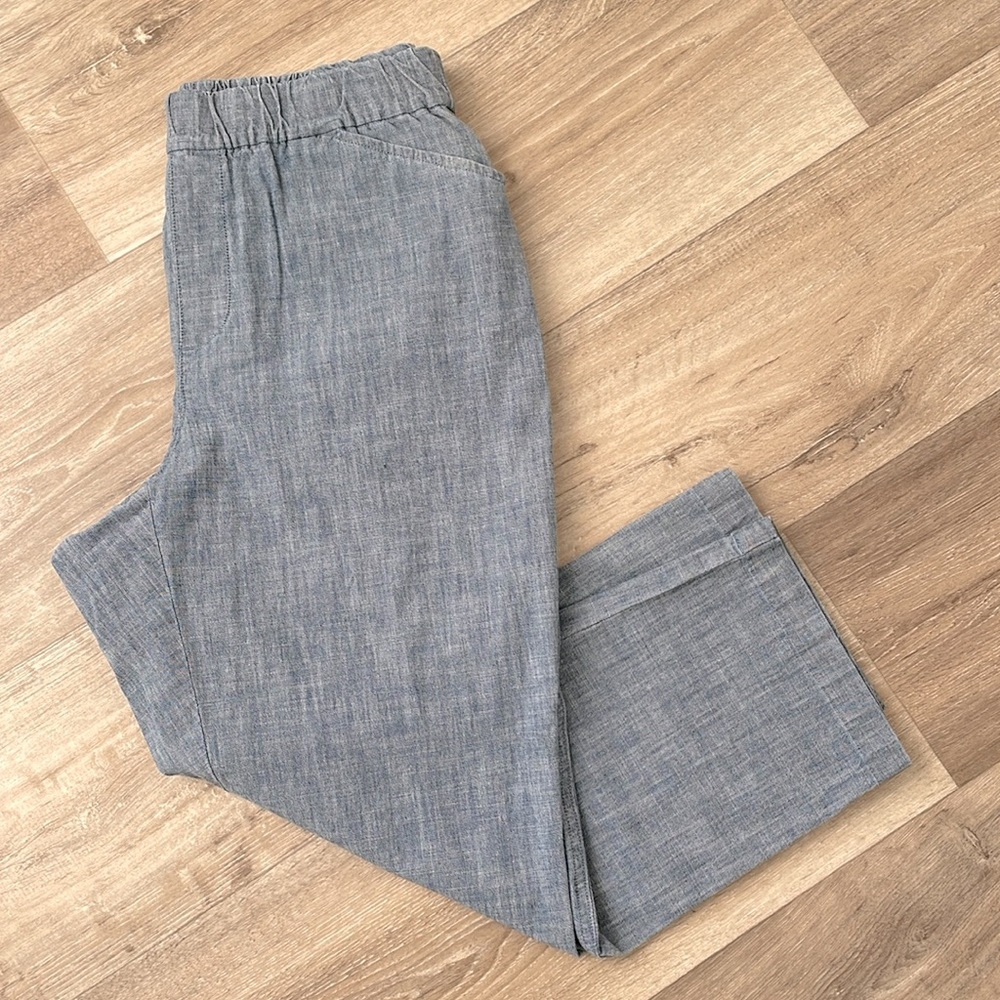 Lands' End Women's Gray Capris
